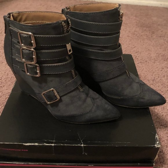 Buckle Suede Wedge Boot Booties -Slate Blue Gray -Size 6.5 -Like New - Picture 3 of 8